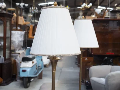 Podlahová lampa I.